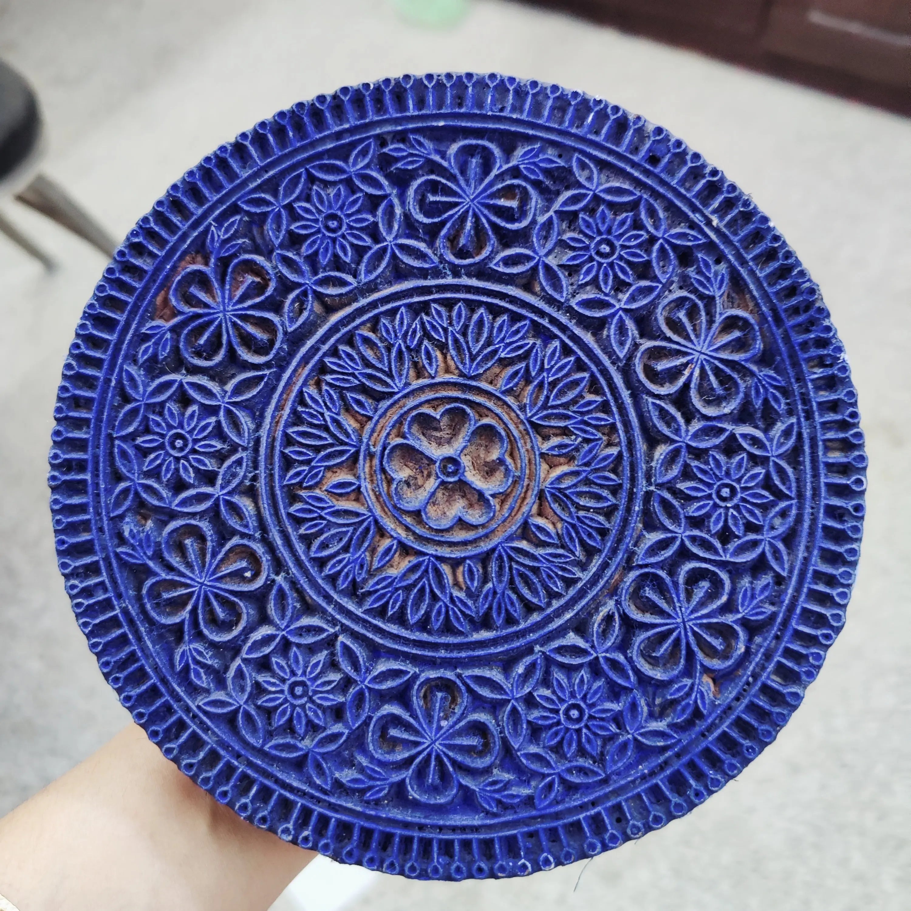 The-Beauty-and-Elegance-of-Georgette-Sarees MeMaana