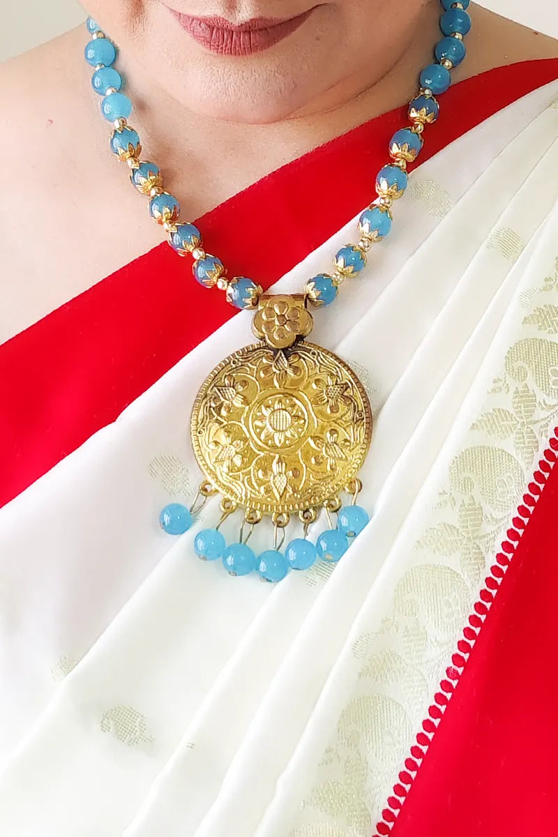 Fabnuma Handcrafted Sky Blue Neckpiece Golden Oxidise Pendant & Dangle Earrings - Fabnuma