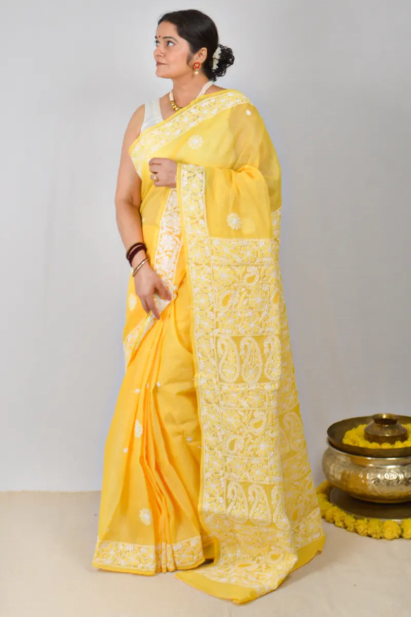Yellow cotton saree with hand-embroidered Lucknowi Chikankari and matching blouse – handcrafted ethnic wear by MeMaana.