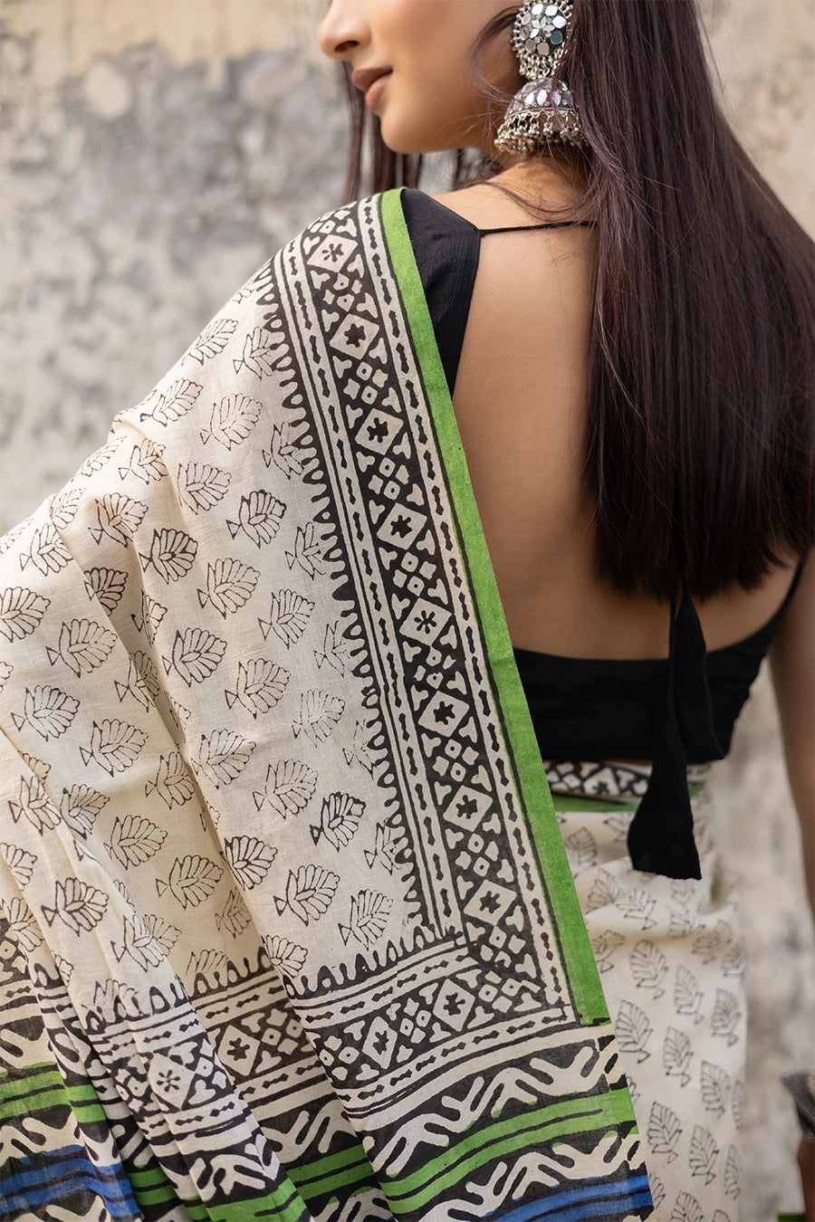 Pure mulmul cotton printed saree with green border