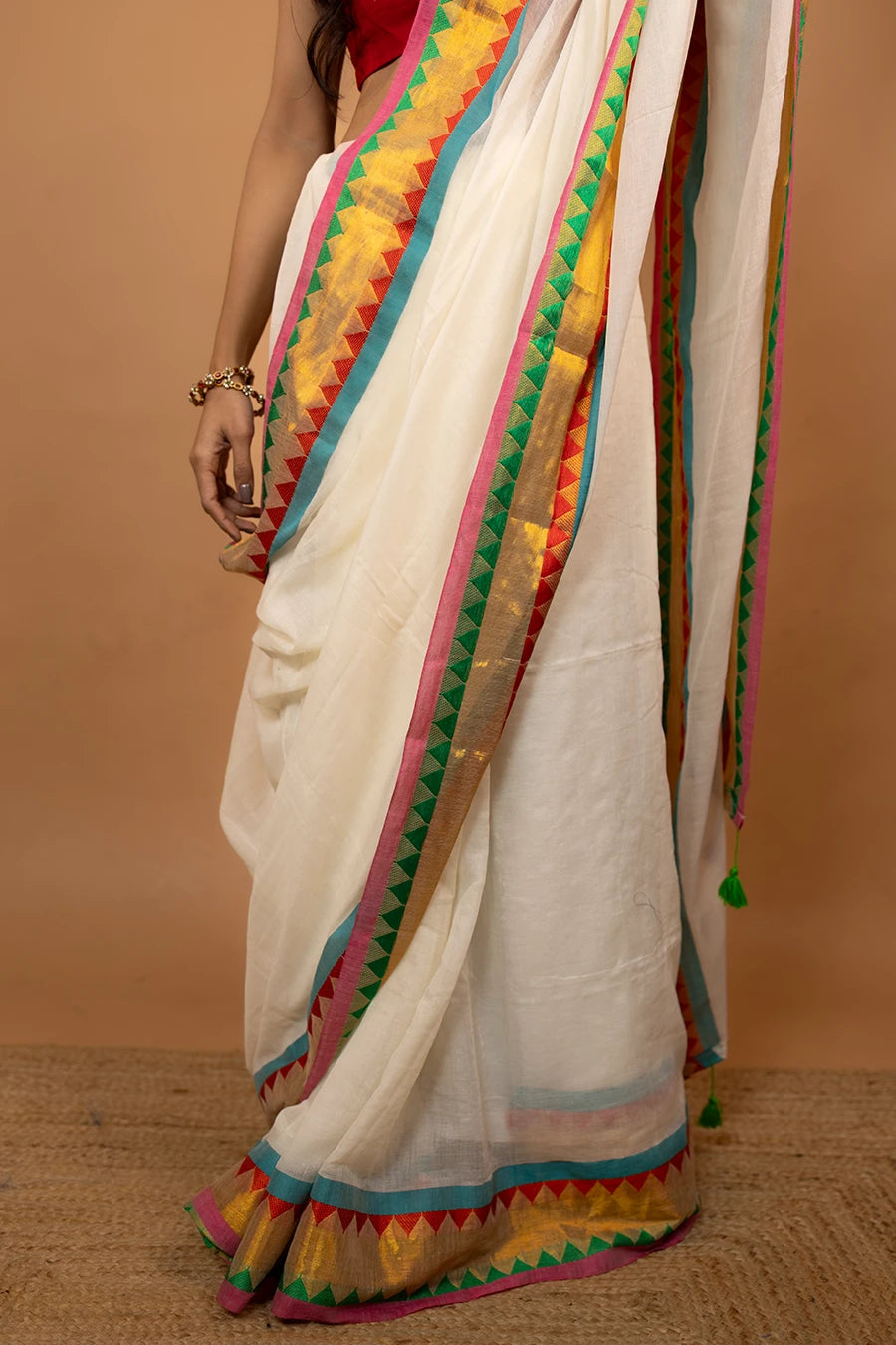 Chaand cream pure mul cotton saree with zari border