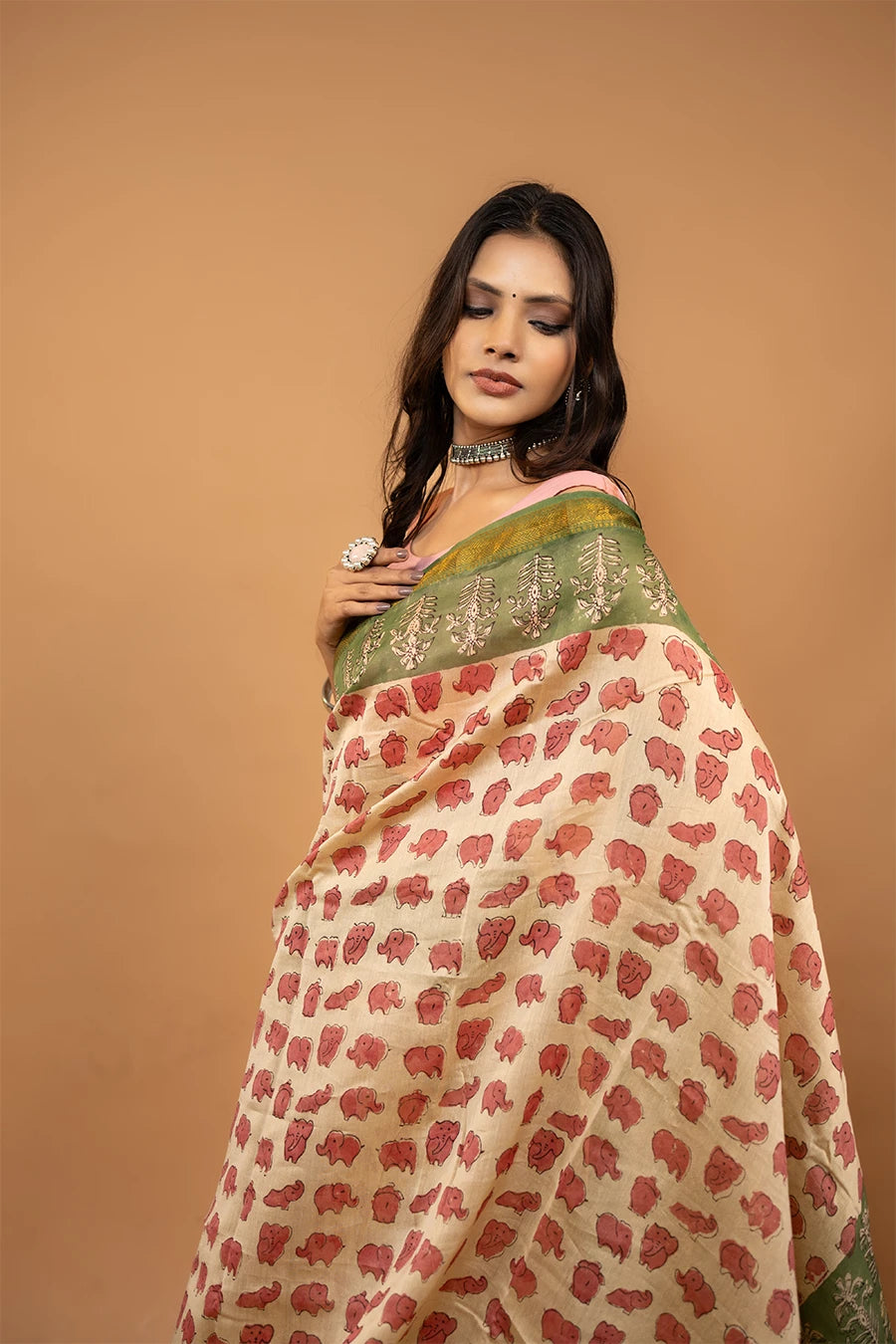 Cream block printed Maheshwari silk saree with elephant pattern