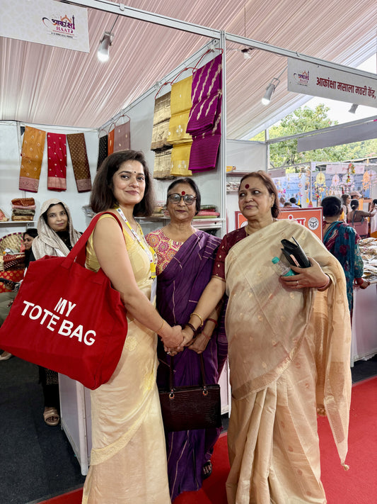 Connecting with Women Entrepreneurs at Aakansha Haat Lucknow 2024 MeMaana