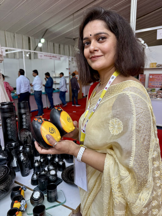 Exploring Handicrafts & Chikankari Heritage at Aakansha Haat Lucknow 2024 MeMaana