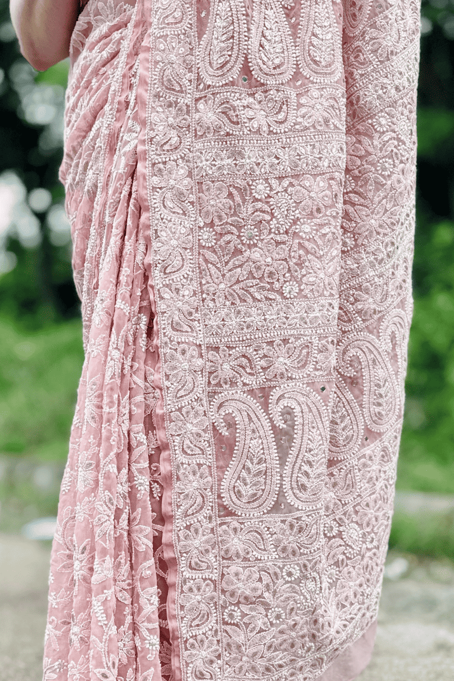 MeMaana Handcrafted Peach Georgette Gotapatti Chikankari Saree-Blouse