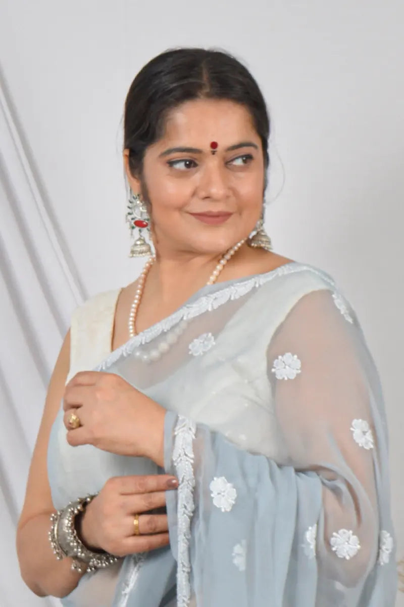 Fabnuma Handcrafted Gray Georgette Lucknowi Chikankari Saree with Blouse.