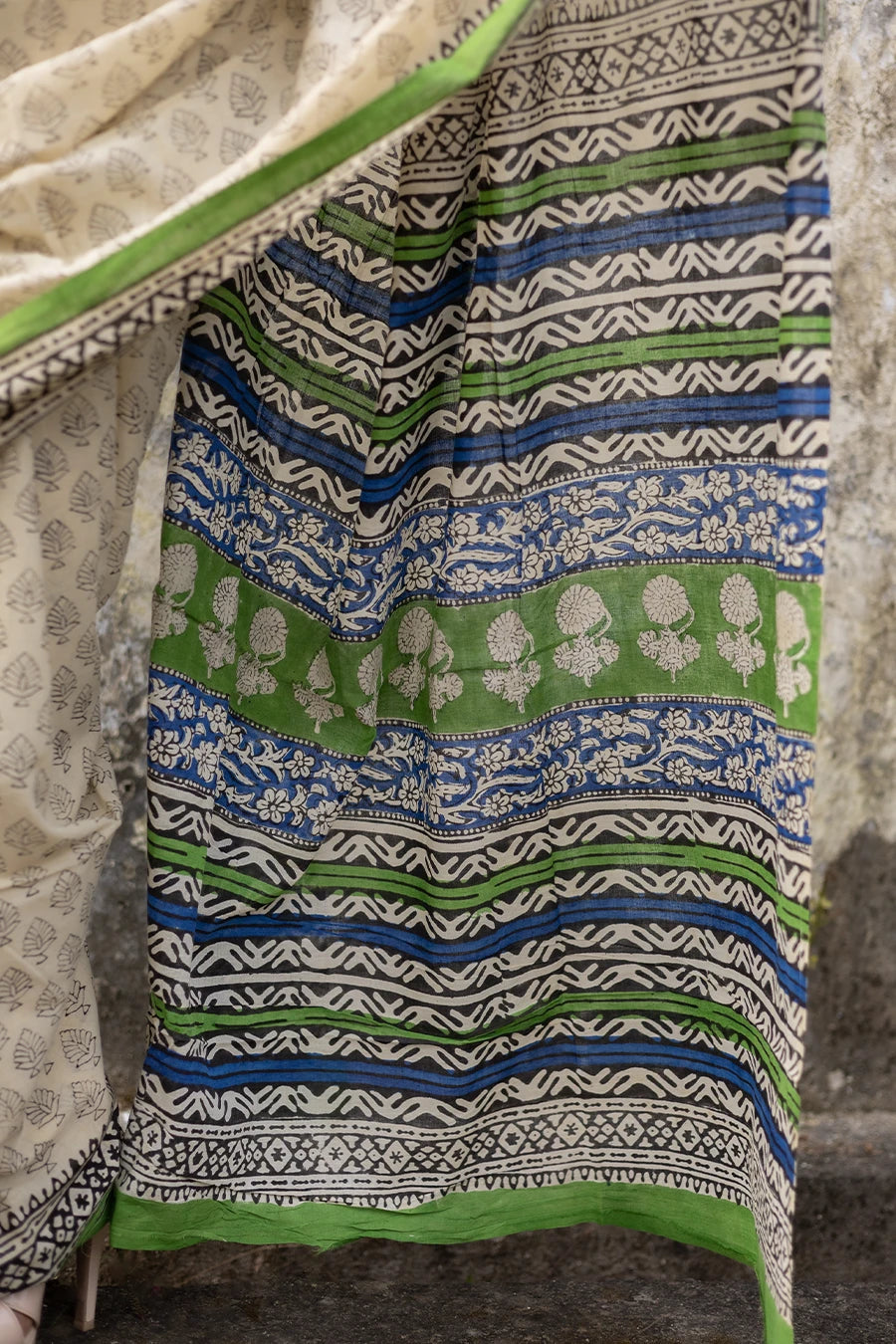 Pure mulmul cotton printed saree with green border