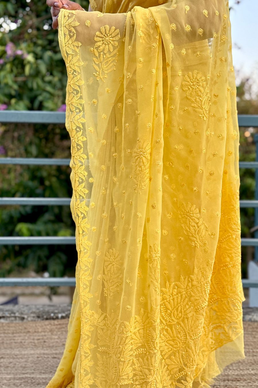 Elegant Pallu Design of Yellow Georgette Saree